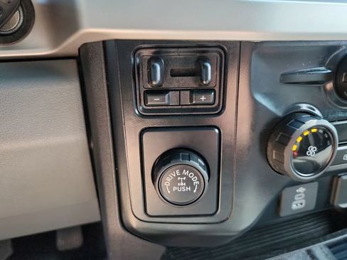 Used 2024 Ford F350 XL RWD image 43
