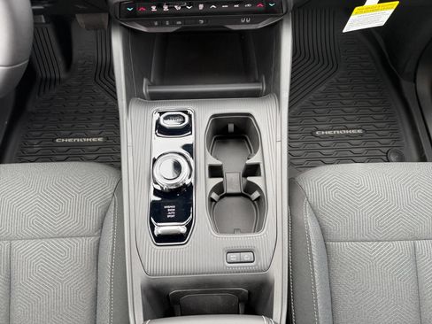 New 2026 Jeep Cherokee Laredo AWD/4WD image 13