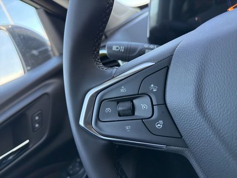 New 2026 Chevrolet Trax ACTIV w/ Sunroof Package FWD image 12