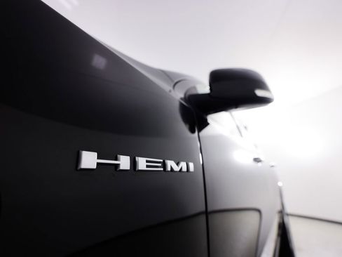 Used 2022 Dodge Durango R/T w/ Trailer Tow Group IV image 9