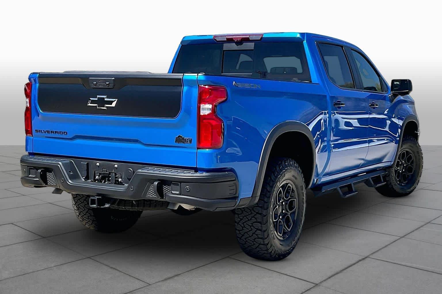 Used 2025 Chevrolet Silverado 1500 ZR2 w/ ZR2 Bison Edition AWD/4WD image 13