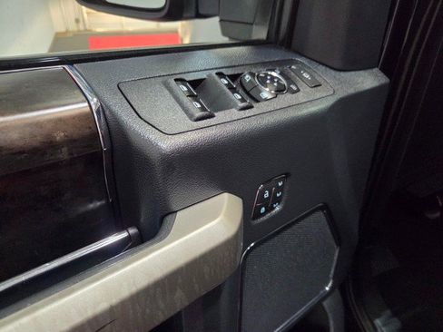 Used 2022 Ford F250 Lariat w/ Lariat Ultimate Package image 35