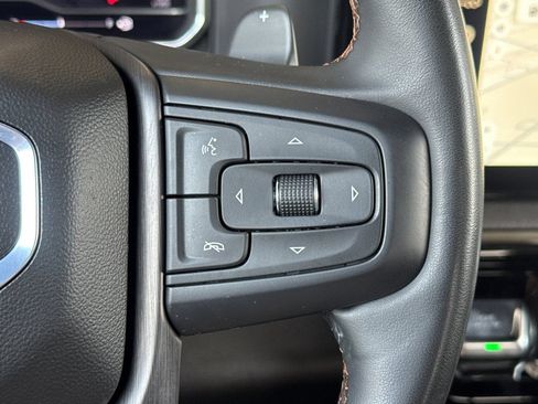 Used 2024 GMC Sierra 1500 AT4 w/ AT4 Premium Package AWD/4WD image 36
