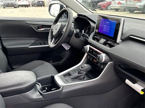 New 2025 Toyota RAV4 XLE image 12