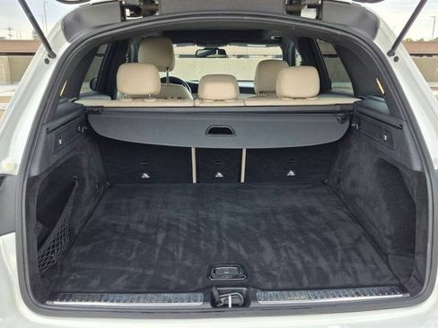 Used 2017 Mercedes-Benz GLC 300 4MATIC image 21