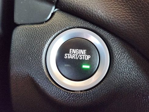 Certified 2024 Chevrolet Equinox LT image 22