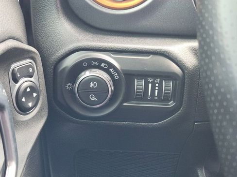 Used 2021 Jeep Gladiator Mojave image 23