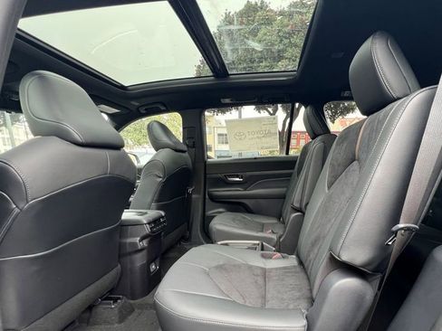 New 2026 Toyota Grand Highlander AWD Hybrid image 15