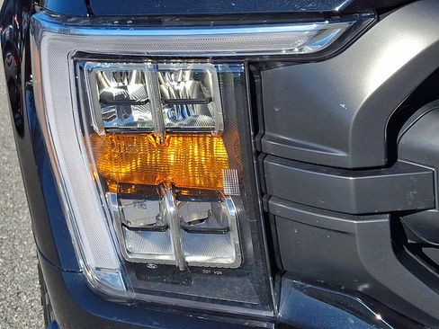 Certified 2022 Ford F150 XLT w/ Equipment Group 302A High image 9