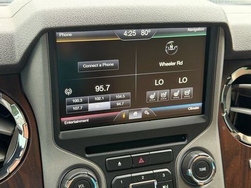 Used 2016 Ford F250 Lariat w/ Lariat Ultimate Package AWD/4WD image 34