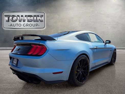 Used 2018 Ford Mustang GT Premium w/ GT Performance Package RWD image 4