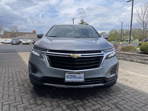 Used 2024 Chevrolet Equinox LT w/ LPO, Floor Liner Package image 9