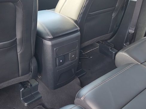 Used 2024 Ford Explorer XLT w/ Equipment Group 202A image 18