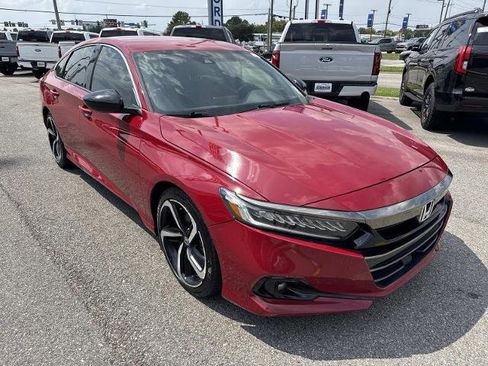 Used 2021 Honda Accord Sport image 3