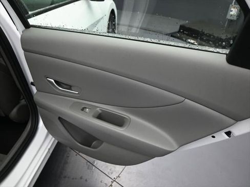 New 2025 Hyundai Elantra Sport image 87