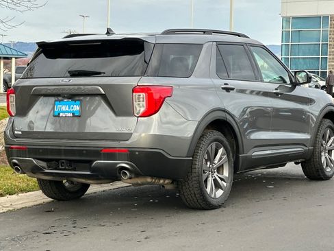 Certified 2022 Ford Explorer XLT w/ Equipment Group 202A image 2