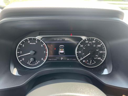 Used 2023 Nissan Rogue S AWD/4WD image 18