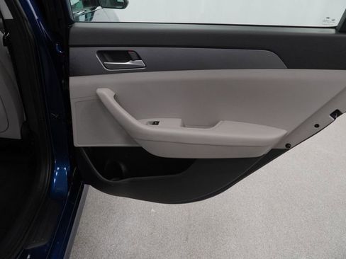 Used 2019 Hyundai Sonata SE FWD image 45