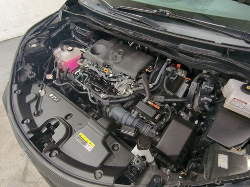 Used 2021 Toyota Sienna LE image 22