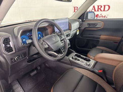 New 2025 Ford Bronco Sport Outer Banks image 15