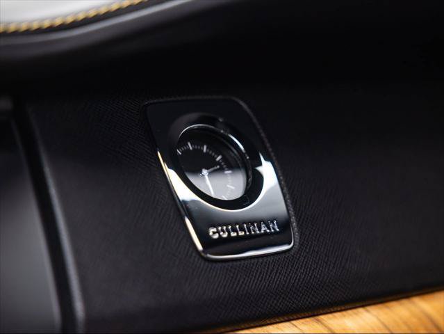 Used 2019 Rolls-Royce Cullinan AWD/4WD image 36
