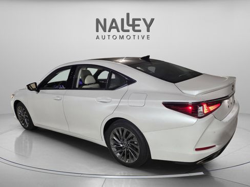 Certified 2024 Lexus ES 350 Ultra Luxury image 3