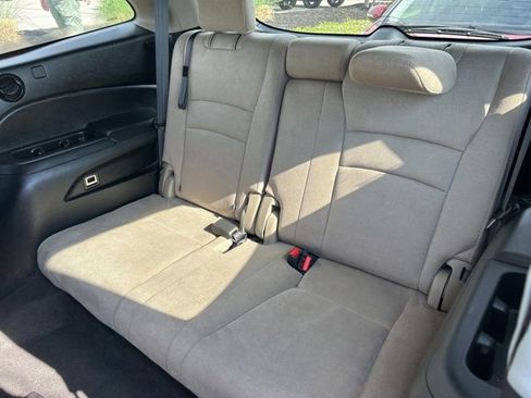 Used 2021 Honda Pilot EX image 11