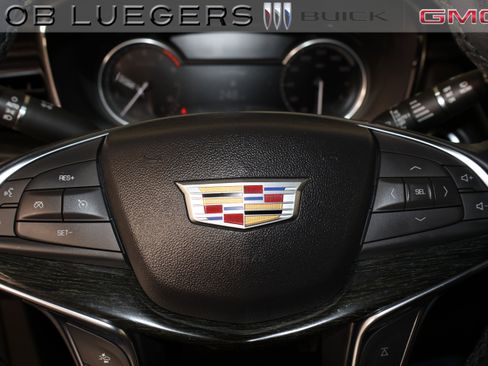 Certified 2021 Cadillac XT5 Premium Luxury AWD/4WD image 25
