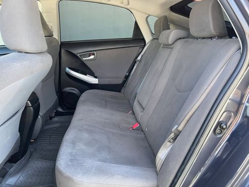 Used 2015 Toyota Prius Two FWD image 19
