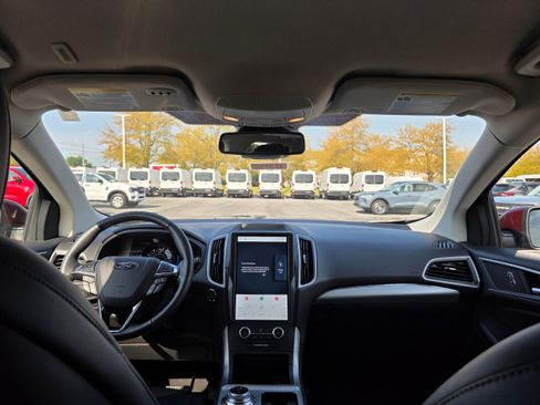 Used 2022 Ford Edge SEL w/ Convenience Package image 11