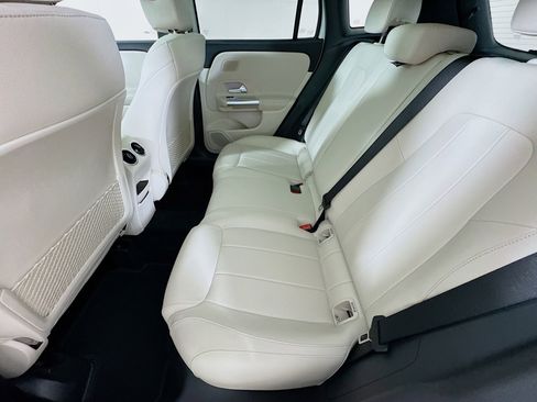 New 2026 Mercedes-Benz GLA 250 image 25