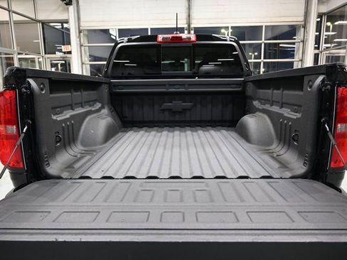 Used 2022 Chevrolet Colorado Z71 image 7