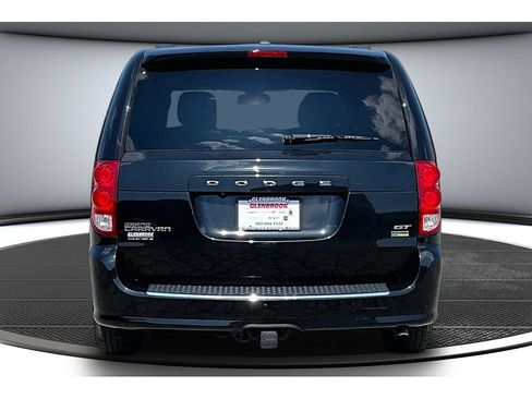 Used 2019 Dodge Grand Caravan GT FWD image 6