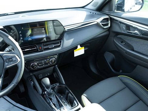 New 2026 Chevrolet TrailBlazer ACTIV w/ Convenience Package FWD image 18