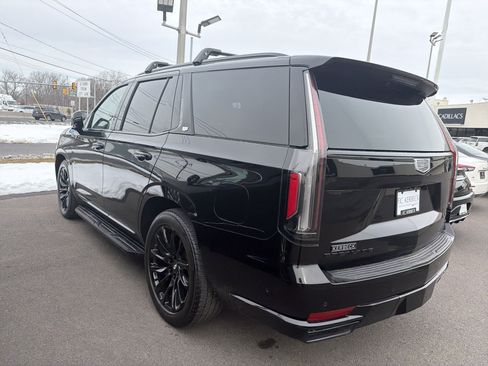 Certified 2023 Cadillac Escalade Sport w/ LPO, ONYX Package image 6