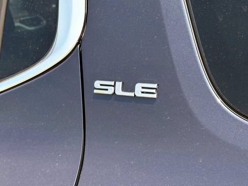 Used 2019 GMC Acadia SLE AWD/4WD image 12