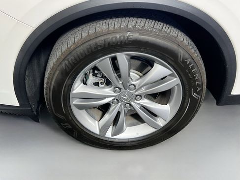 Used 2025 Acura MDX SH-AWD image 13