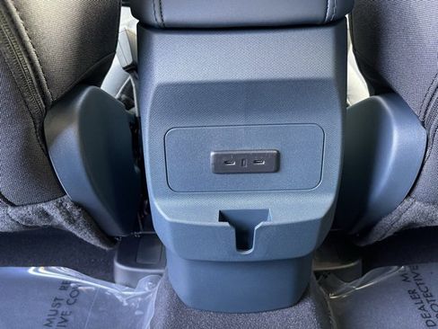 New 2025 Ford Maverick XL w/ Equipment Group 101A image 18