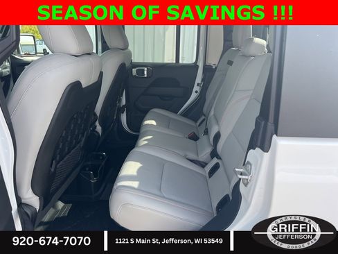 Used 2021 Jeep Gladiator Mojave w/ LED Lighting Group image 16