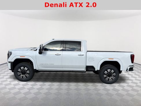 New 2026 GMC Sierra 2500 Denali w/ Denali Reserve Package image 9
