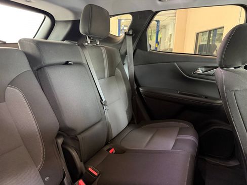 Used 2026 Chevrolet Blazer LT FWD image 32
