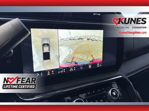 Used 2024 GMC Sierra 2500 AT4X image 33