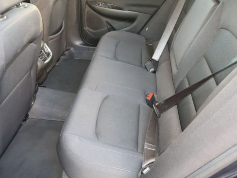 Used 2023 Chevrolet Malibu LT FWD image 22