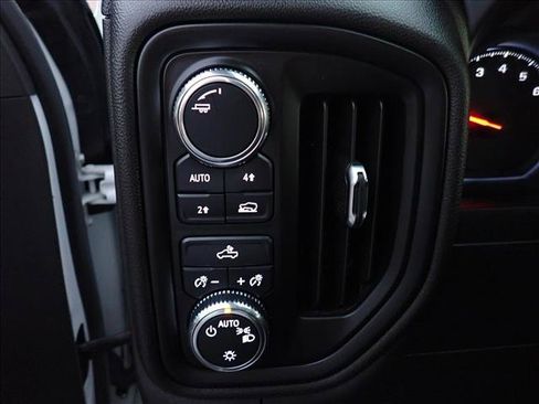 Used 2024 GMC Sierra 1500 Pro w/ Graphite Edition AWD/4WD image 13