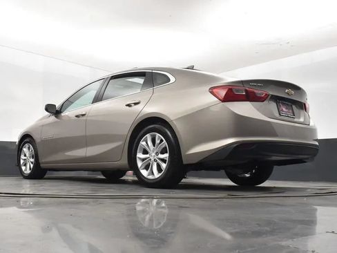 Used 2023 Chevrolet Malibu LT FWD image 12