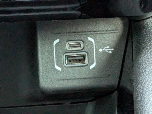 New 2026 Jeep Compass Latitude AWD/4WD image 21