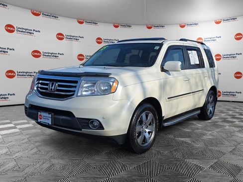 Used 2015 Honda Pilot Touring image 3
