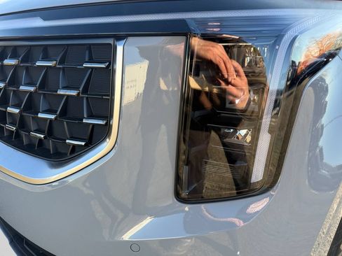 New 2026 Kia Carnival SX FWD image 22