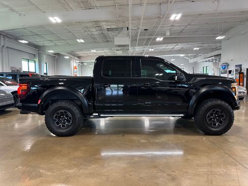 Used 2024 Ford F150 Raptor w/ Equipment Group 803A Raptor R AWD/4WD image 9