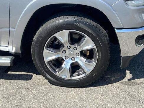 Certified 2022 RAM 1500 Laramie AWD/4WD image 6